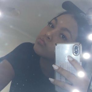 Meet your Posher, Natalia